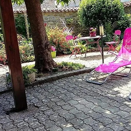 Bed & Breakfast L' Esterlanges Famille 2 4 Personnes Proche Puydufou