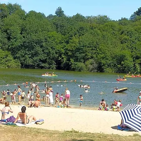 L' Esterlanges Famille 2 4 Personnes Proche Puydufou 4*