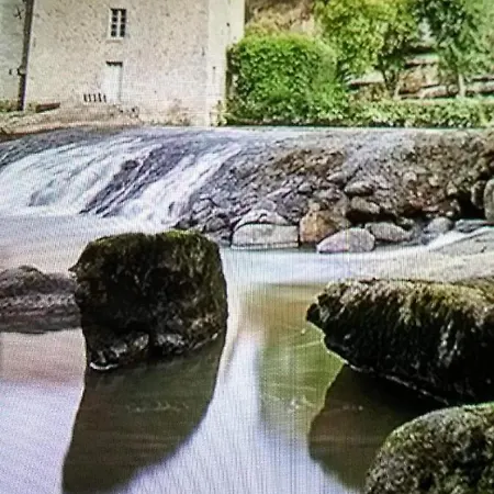 L' Esterlanges Famille 2 4 Personnes Proche Puydufou