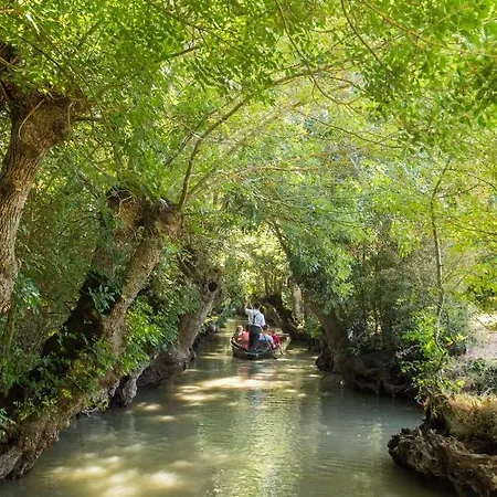 L' Esterlanges Famille 2 4 Personnes Proche Puydufou 4*